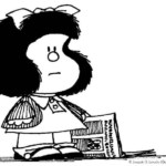 Mafalda con un periódico